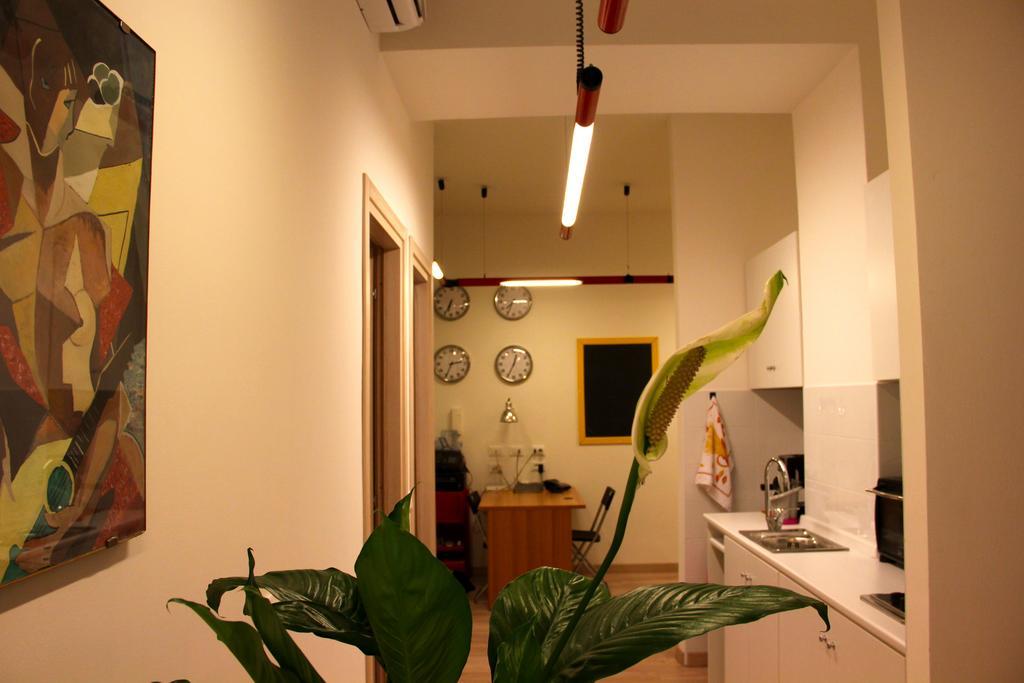 Lo Studio Guest House ローマ エクステリア 写真
